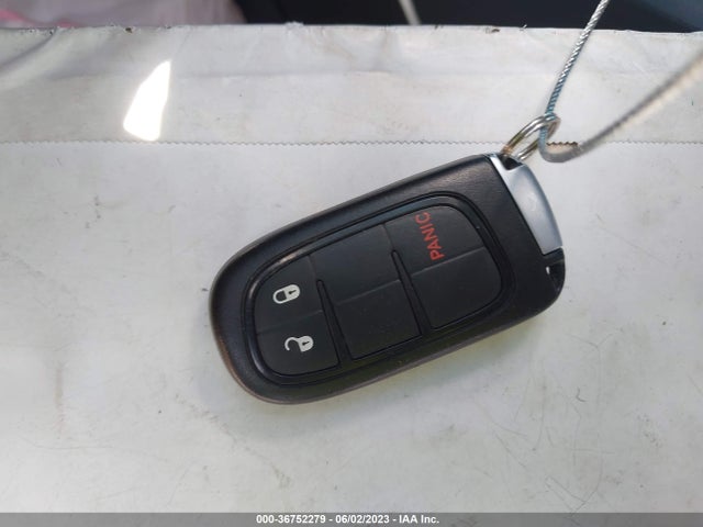 1C4PJMBX5KD254313 Jeep Cherokee Trailhawk