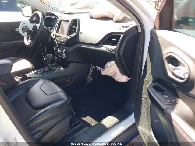 1C4PJMBX5KD254313 Jeep Cherokee Trailhawk