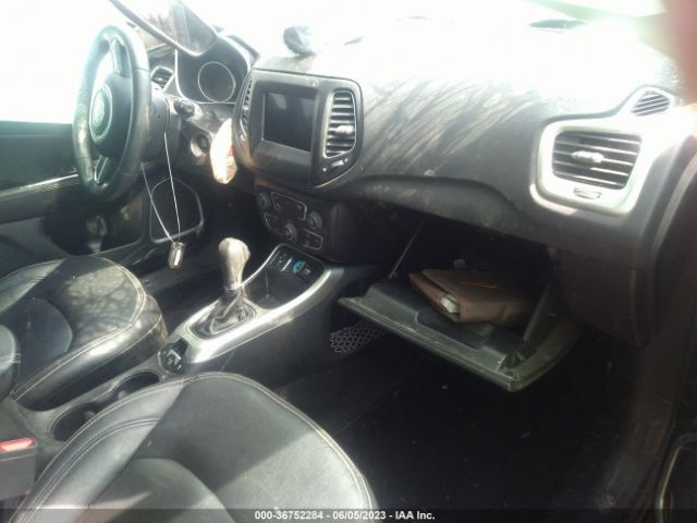 3C4NJCAB7JT468302 Jeep Compass Sport