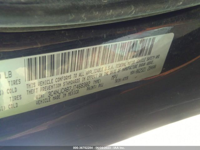 3C4NJCAB7JT468302 Jeep Compass Sport