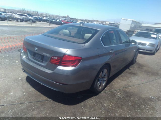 2013 BMW 5 SERIES WBAXG5C57DD232606 Photo 3