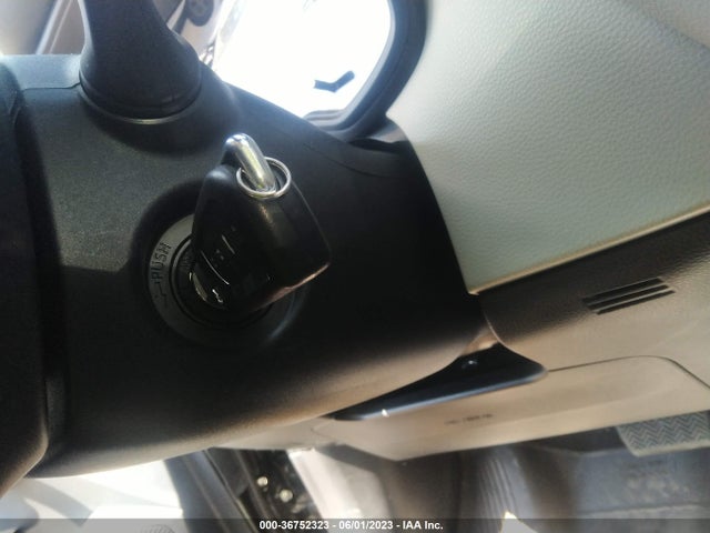 Toyota COROLLA LE 2022 JTDEPMAE1NJ195787 Image 3