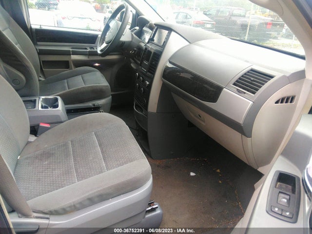 2010 DODGE GRAND CARAVAN CREW VIN: 2D4RN6DX6AR420116