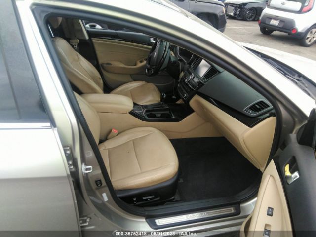 KNALN4D76E5125024 KIA Cadenza Premium