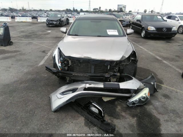 KNALN4D76E5125024 KIA Cadenza Premium
