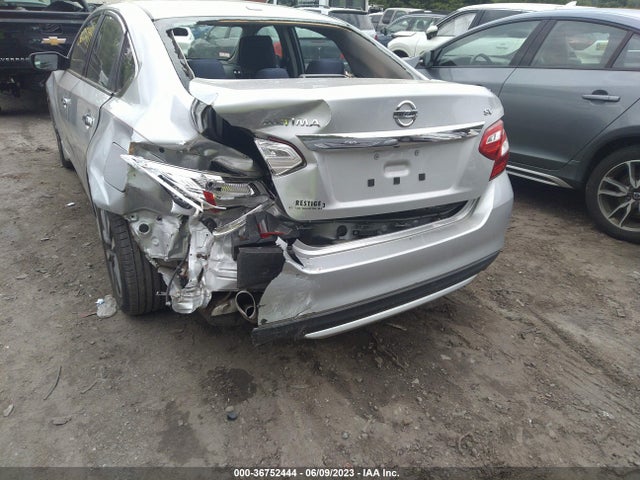 2017 NISSAN ALTIMA 2.5 SV VIN: 1N4AL3AP7HC172082