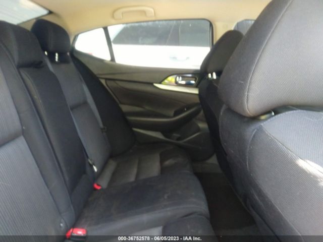 1N4AA6AP0JC386196 Nissan MAXIMA S