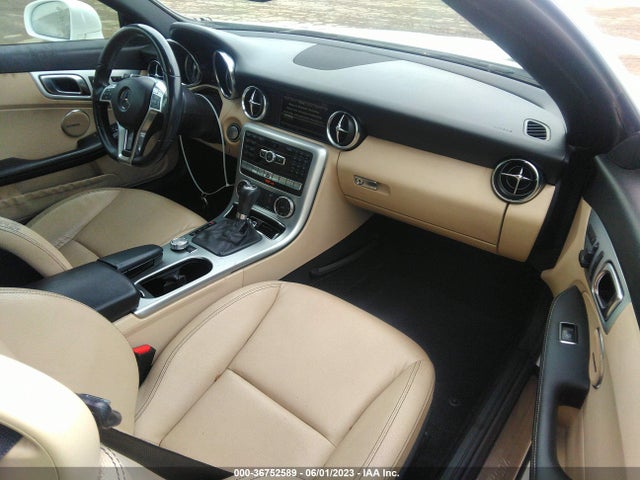 2014 Mercedes-Benz SLK-Class, VIN: WDDPK4HA9EF079272