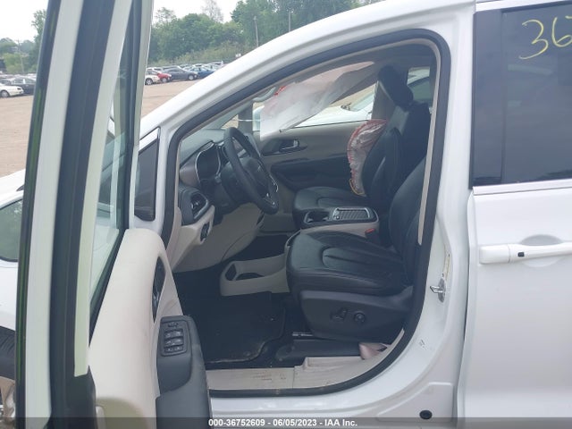 2C4RC3BG8NR148498 Chrysler Pacifica Touring L
