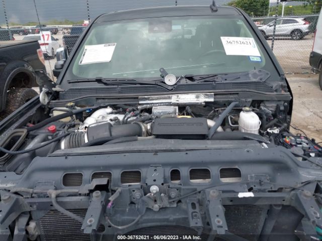 1GT12SEY3KF203828 GMC Sierra 2500hd Denali