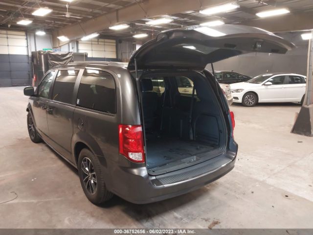 2C4RDGEG2JR281199 Dodge Grand Caravan Gt