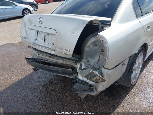 2004 NISSAN ALTIMA SE VIN: 1N4BL11D84C150570