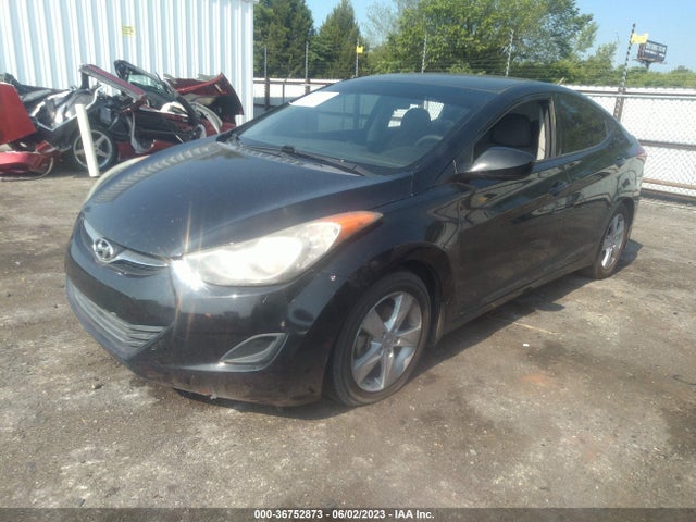 2013 HYUNDAI ELANTRA GLS VIN: 5NPDH4AE2DH375800