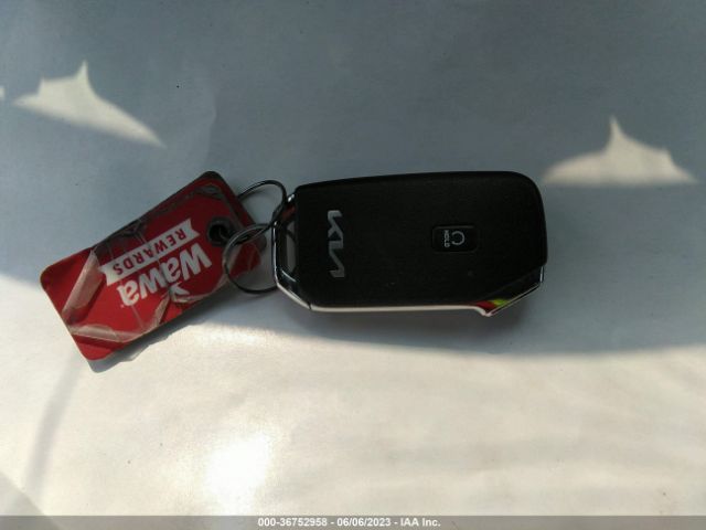 5XYK43AF4PG028275 KIA Sportage Sx