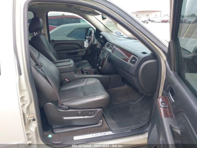 1GKS2MEF5ER214593 GMC YUKON XL DENALI