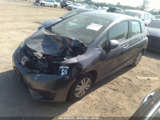 Honda FIT LX 2015 3HGGK5H59FM736514 Image 2