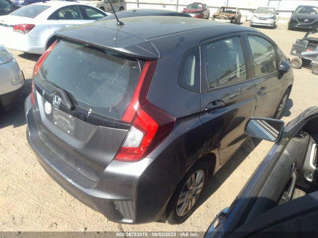 Honda FIT LX 2015 3HGGK5H59FM736514 Image 4