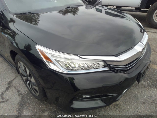 2017 HONDA ACCORD HYBRID TOURING VIN: JHMCR6F79HC031220