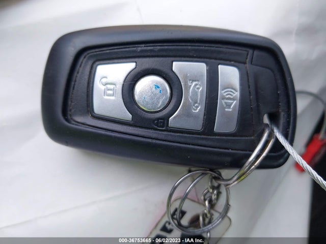 2012 BMW 5 SERIES 528I XDRIVE VIN: WBAXH5C58CDW06393
