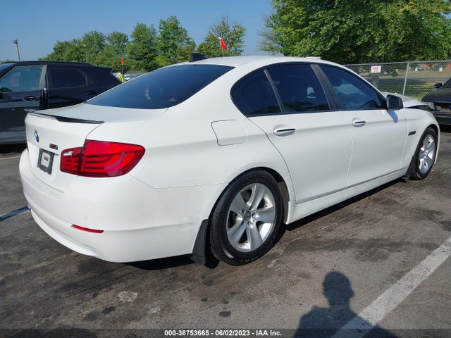2012 BMW 5 SERIES 528I XDRIVE VIN: WBAXH5C58CDW06393
