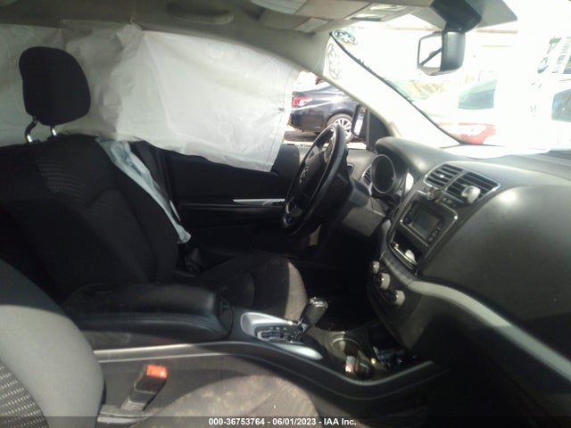 Dodge JOURNEY SE 2015 3C4PDCAB8FT756174 Image 5