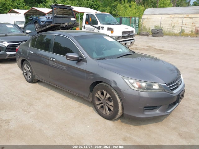 2015 1HGCR2F36FA069084 main image