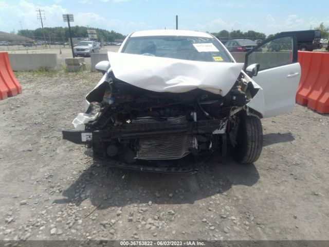 KNADM4A32F6528289 KIA RIO LX
