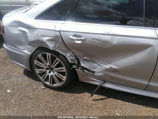 2017 Audi S6, VIN: WAUF2AFC4HN001739