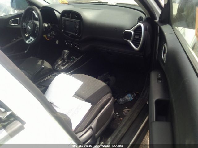 KNDJ23AU3M7739765 KIA SOUL S