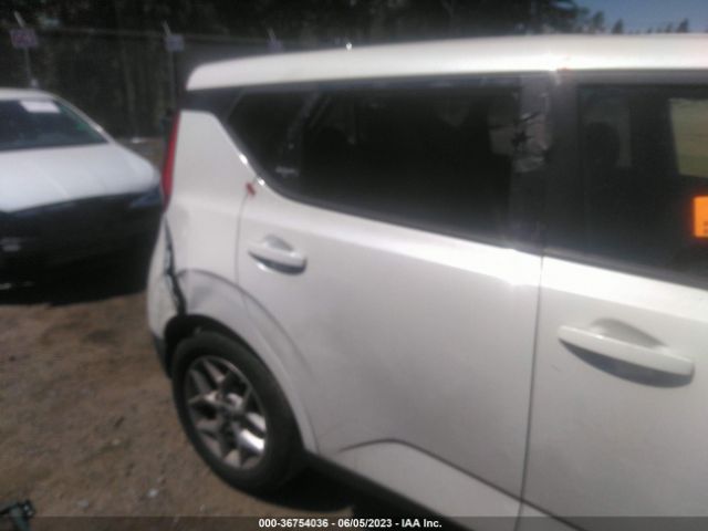KNDJ23AU3M7739765 KIA SOUL S