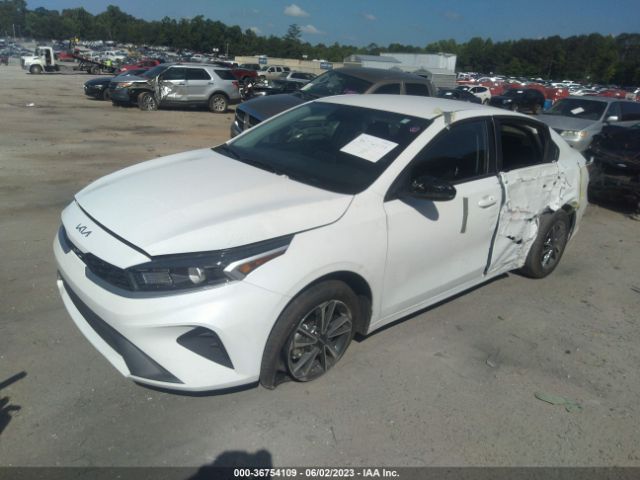 3KPF24AD1PE619463 KIA Forte Lxs