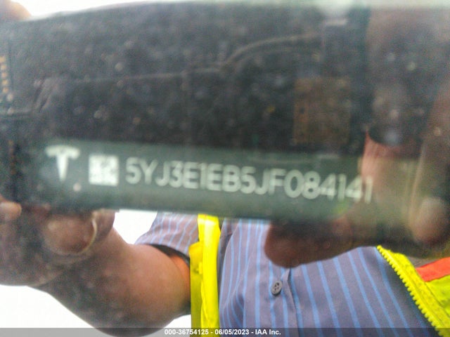 5YJ3E1EB5JF084141 Tesla Model 3 Long Range