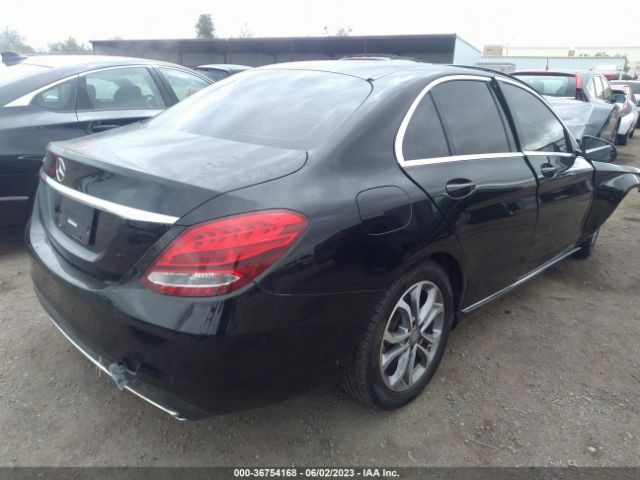 55SWF4JB1FU070082 Mercedes-Benz C-class C 300