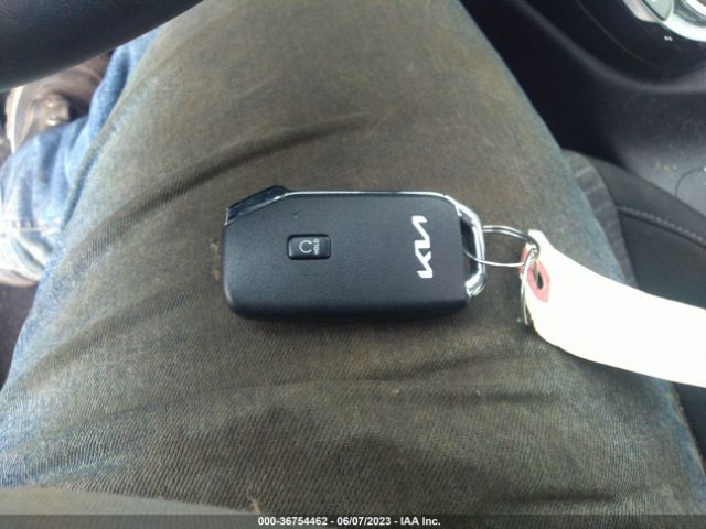 KNDJ33AU3P7839074 KIA SOUL EX