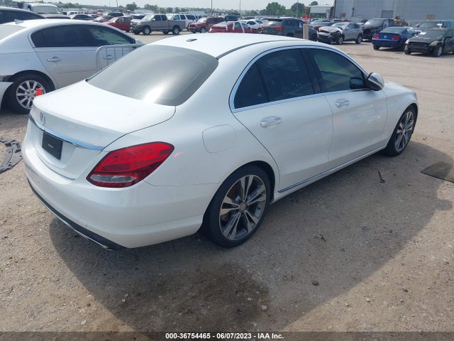 55SWF4JB8GU174019 Mercedes-Benz C-class C 300