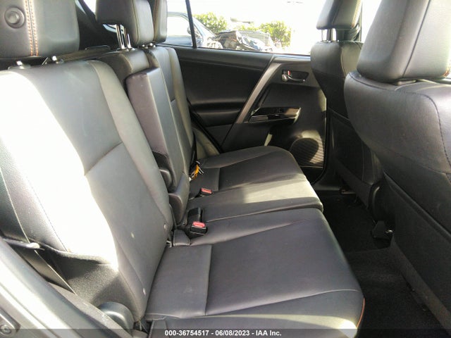 Toyota RAV4 SE 2018 JTMJFREV6JJ738117 Image 9