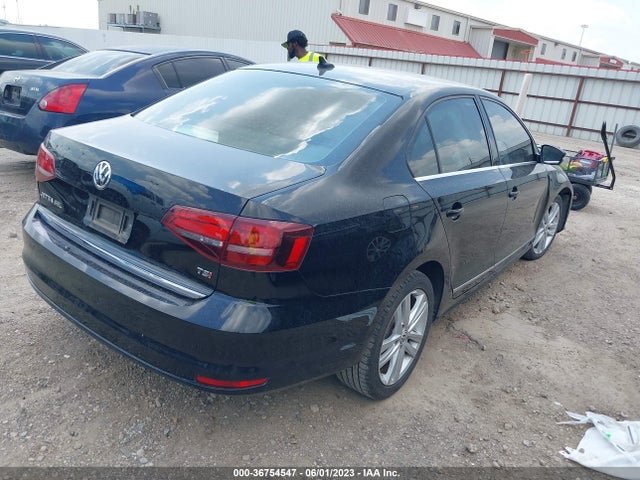 3VWL17AJ1HM389733 Volkswagen Jetta 1.8t Sel