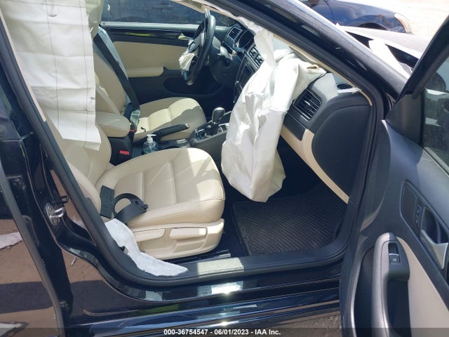 3VWL17AJ1HM389733 Volkswagen Jetta 1.8t Sel