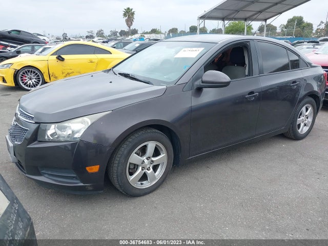 Chevrolet CRUZE LS 2014 1G1PA5SG2E7311715 Image 2