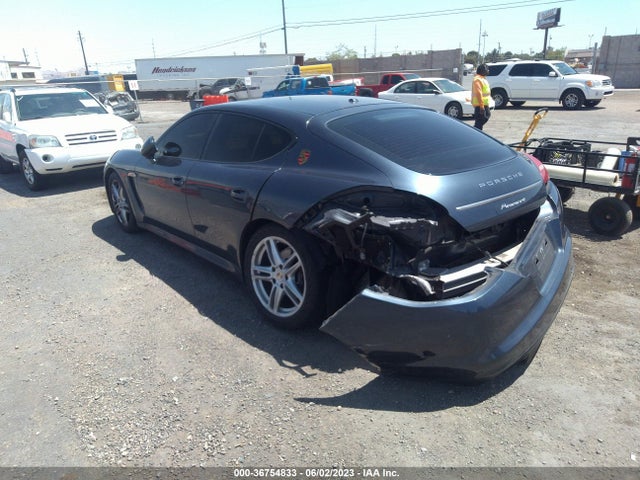2011 PORSCHE PANAMERA VIN: WP0AA2A78BL015842
