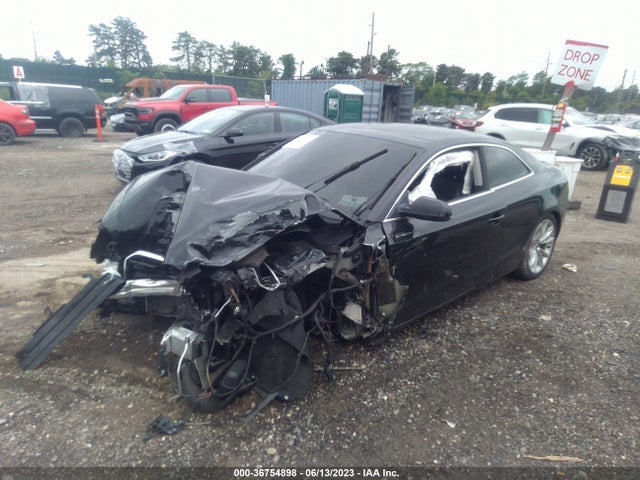 WAULFAFR8EA054426 Audi A5 Premium Plus