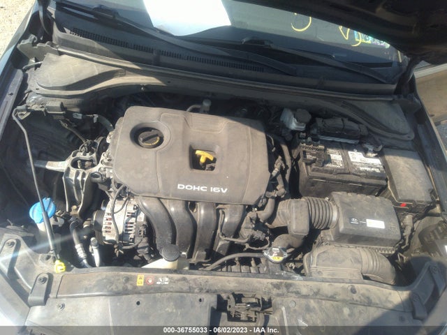 Hyundai ELANTRA SE 2018 5NPD74LF9JH353457 Image 10