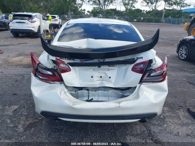 2018 NISSAN ALTIMA 2.5 SR VIN: 1N4AL3AP2JC207357