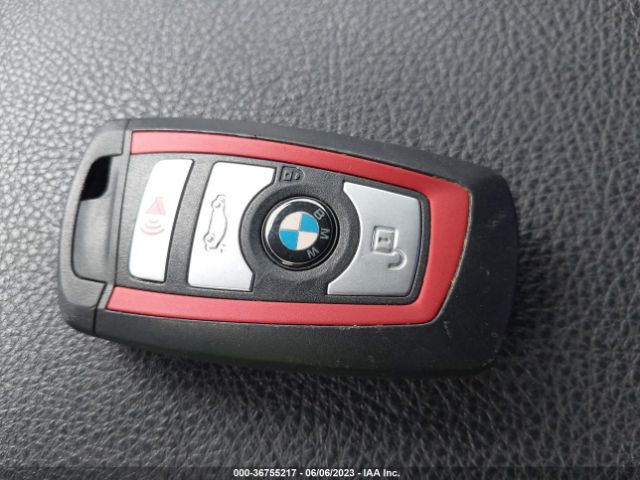 WBA8B9C58JEE82956 BMW 3 Series 330i