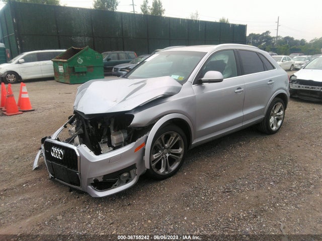 WA1GFCFS9FR010709 Audi Q3 2.0t Prestige