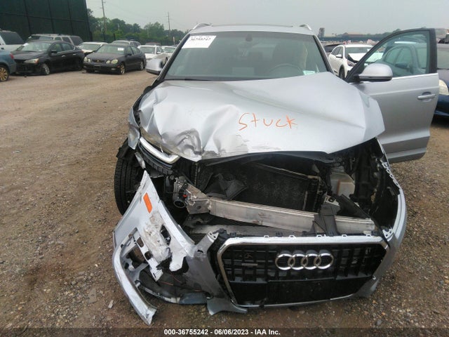 WA1GFCFS9FR010709 Audi Q3 2.0t Prestige