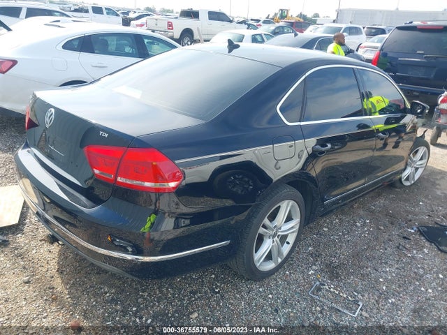 2013 VOLKSWAGEN PASSAT TDI SEL PREMIUM VIN: 1VWCN7A32DC075932