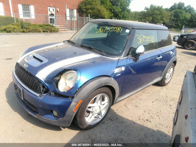 2008 MINI COOPER S WMWMF73518TV35362 Photo 1