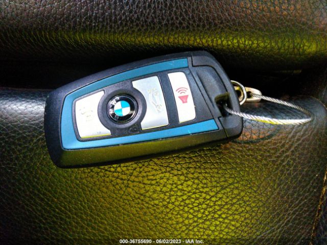 WBA8K3C50HK678587 BMW 3 Series 330i Xdrive