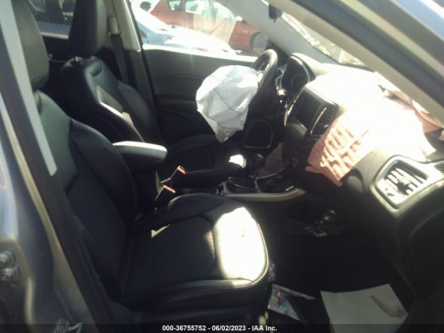 3C4NJDBB9MT588384 Jeep Compass Latitude